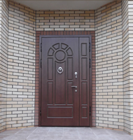 Элитная входная дверь с отделкой МДФ шпонированный