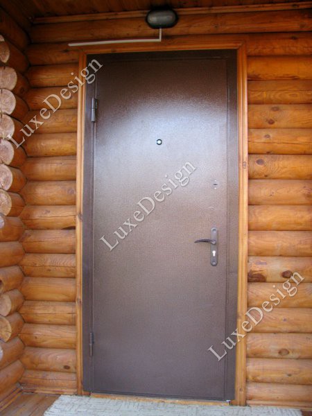 Металлическая дверь для дачи